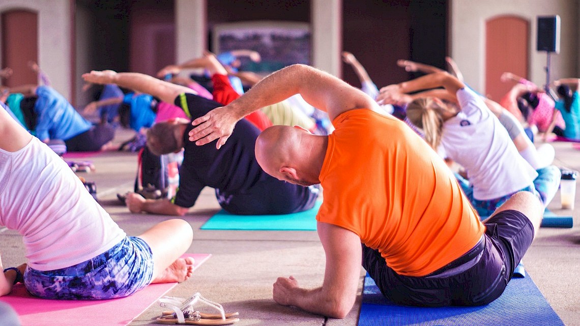 Yoga (foto Anupam Mahapatra, Unsplash)